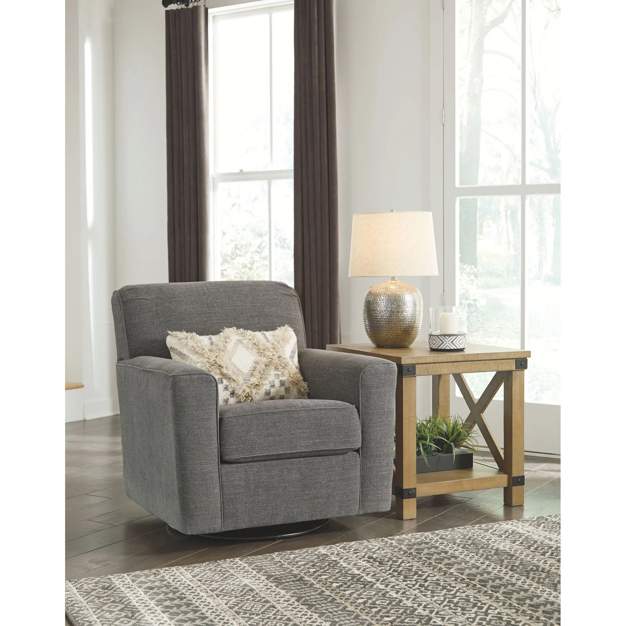 Alcona-Exclusive Swivel Accent Chair