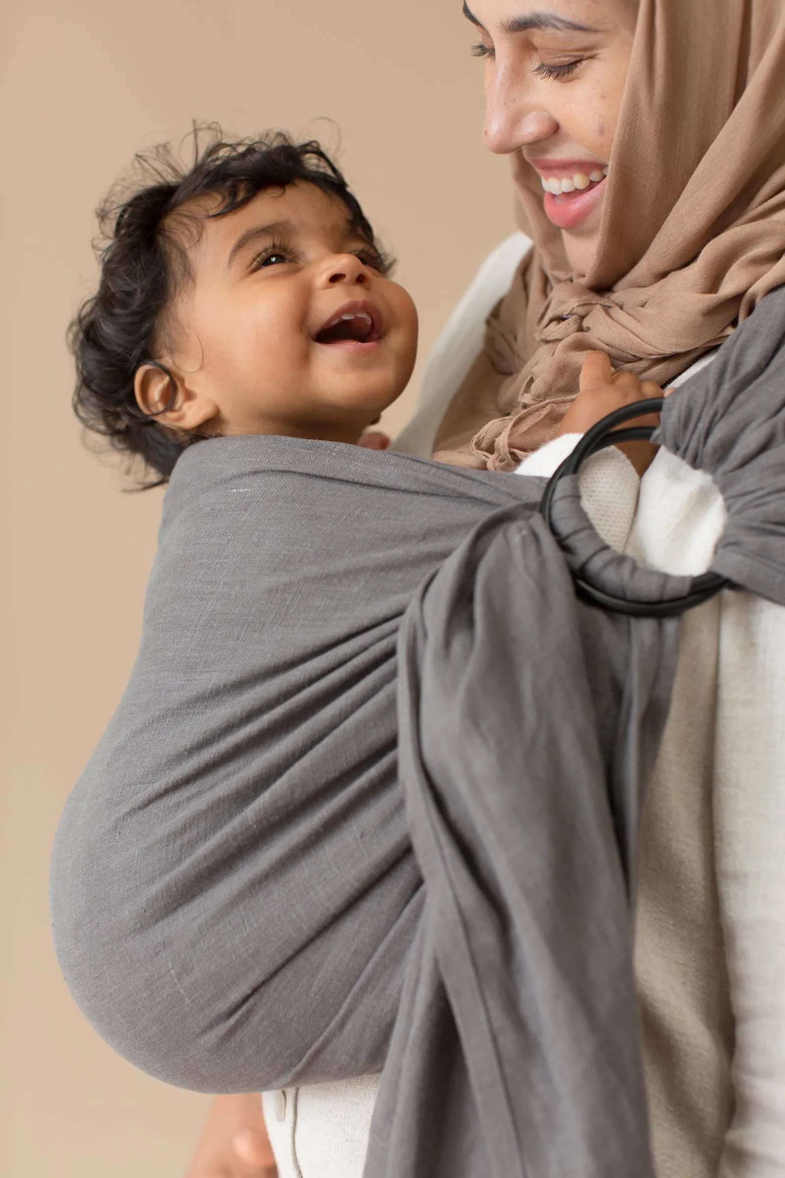 Chickadee - Linen Sling