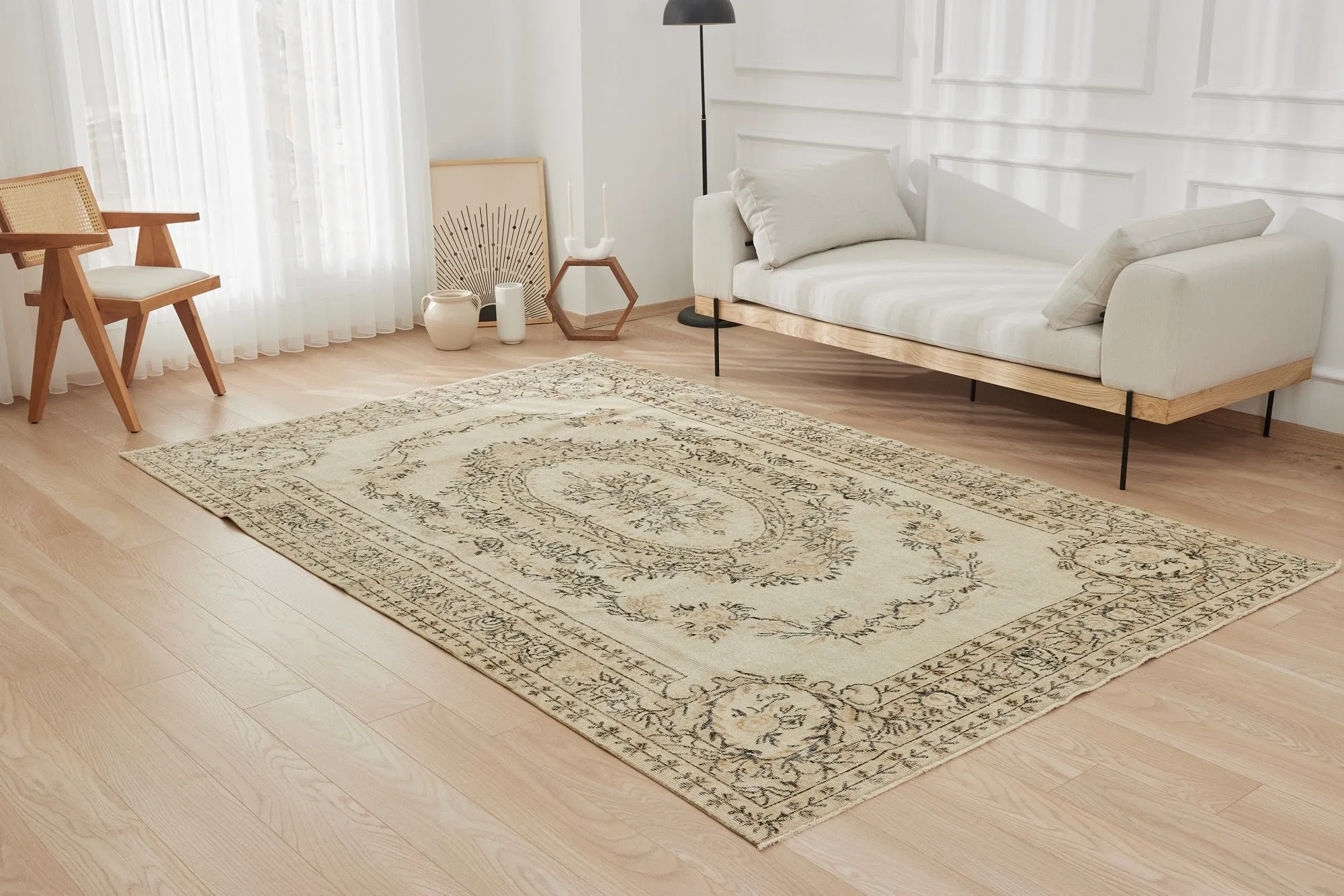 Gladdys - Vintage Turkish Area Rug