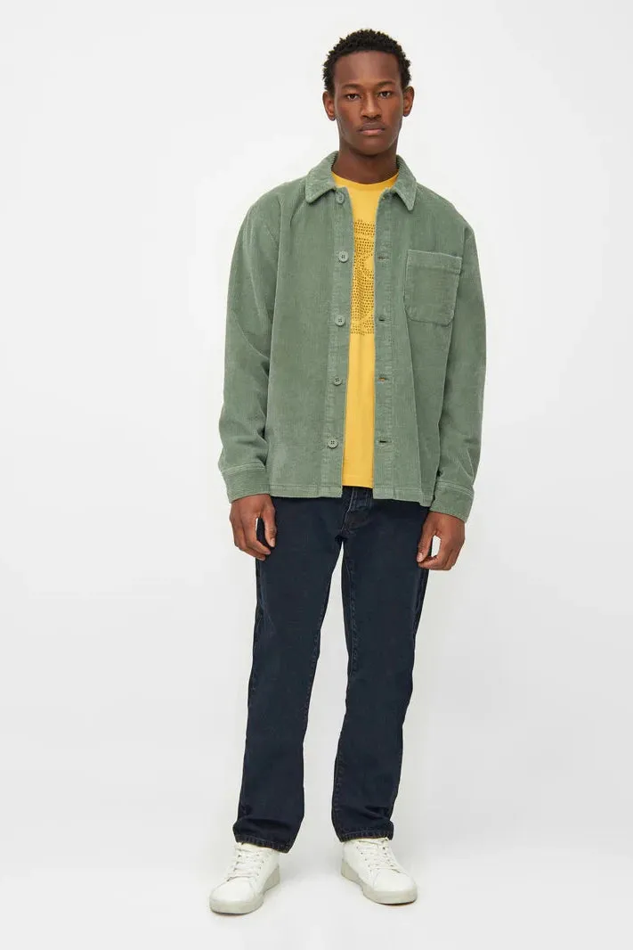 Knowledge Cotton Stretched 8-Wales Corduroy Overshirt in Lily Pad - GOTS/Vegan
