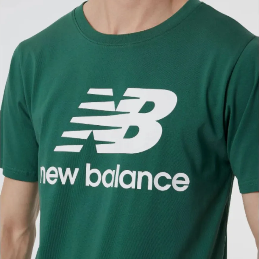 New Balance Essential Stacked Men Lifestyle T-Shirt Team Forest Green